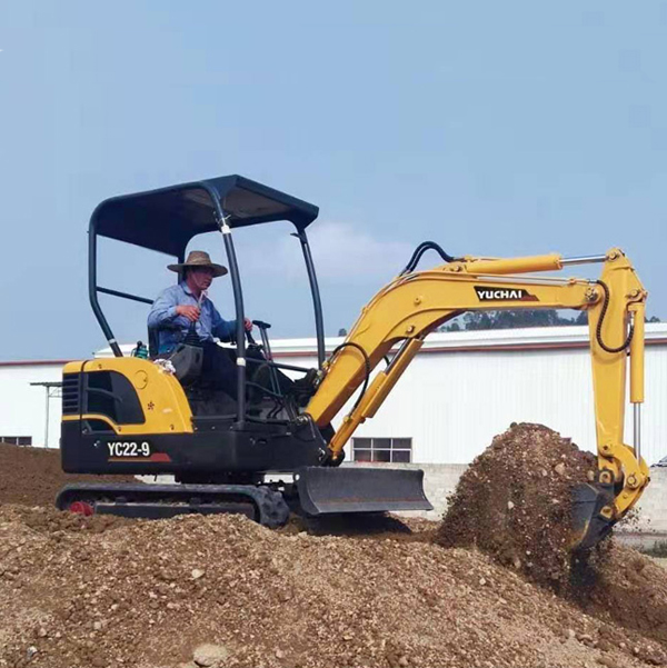 YC22-9-Mini-Excavator